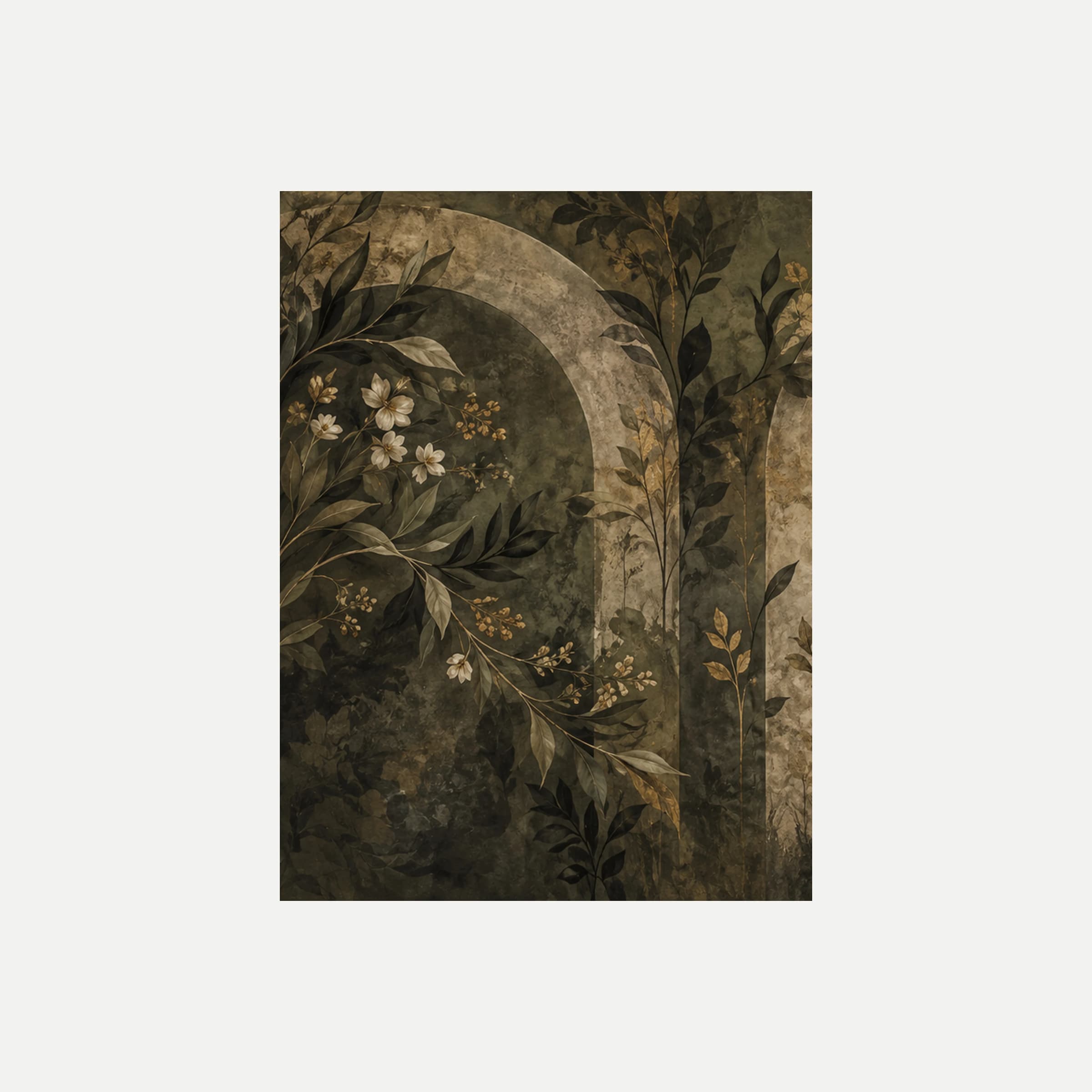 Botanical Sconce I: un arco verde oscuro con pequeñas flores claras y ramas de hojas a su alrededor, sin marco, sobre fondo neutro.