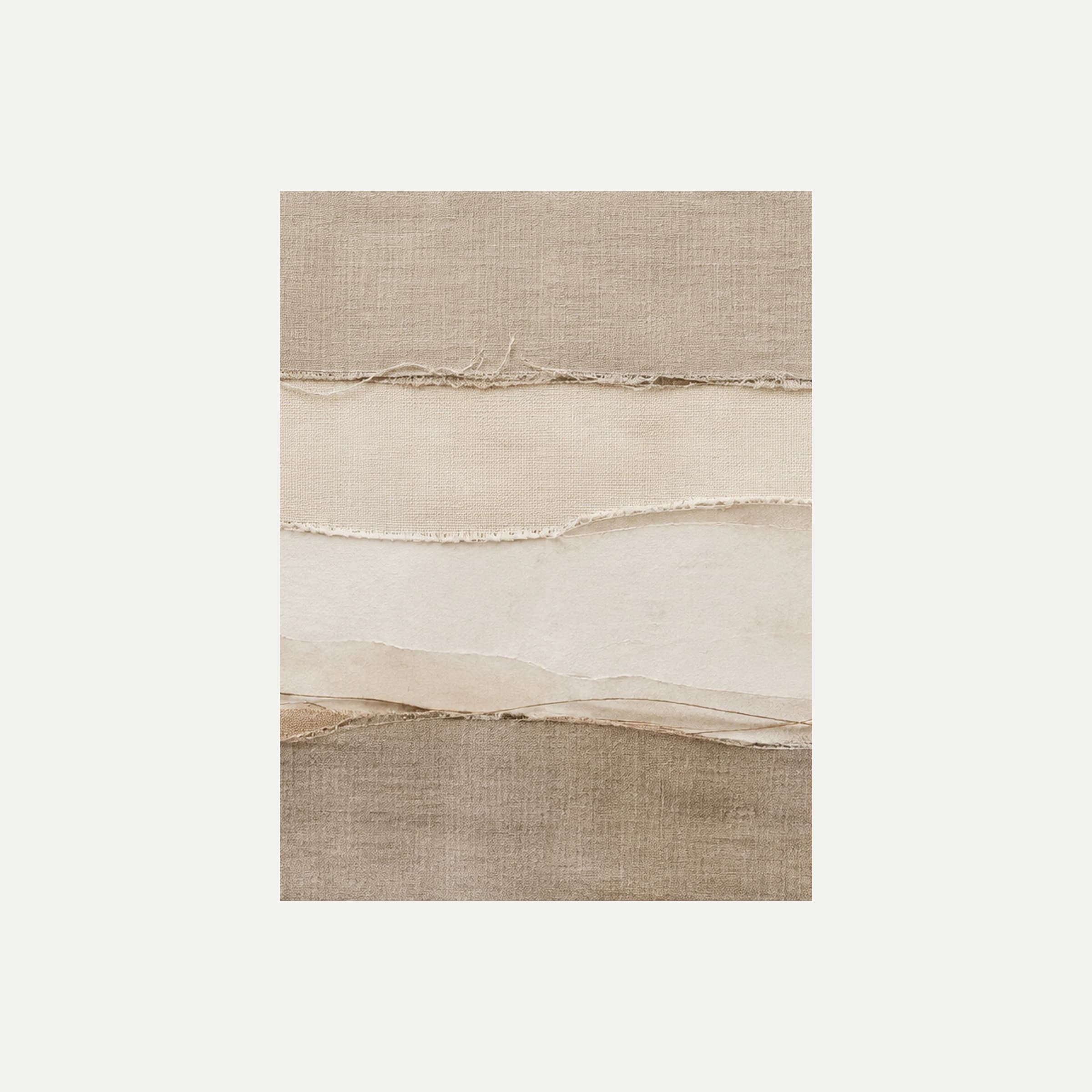 Linen Horizon II: capas horizontales de tonos crudos con una línea suave ondulada, sin marco, sobre fondo neutro.
