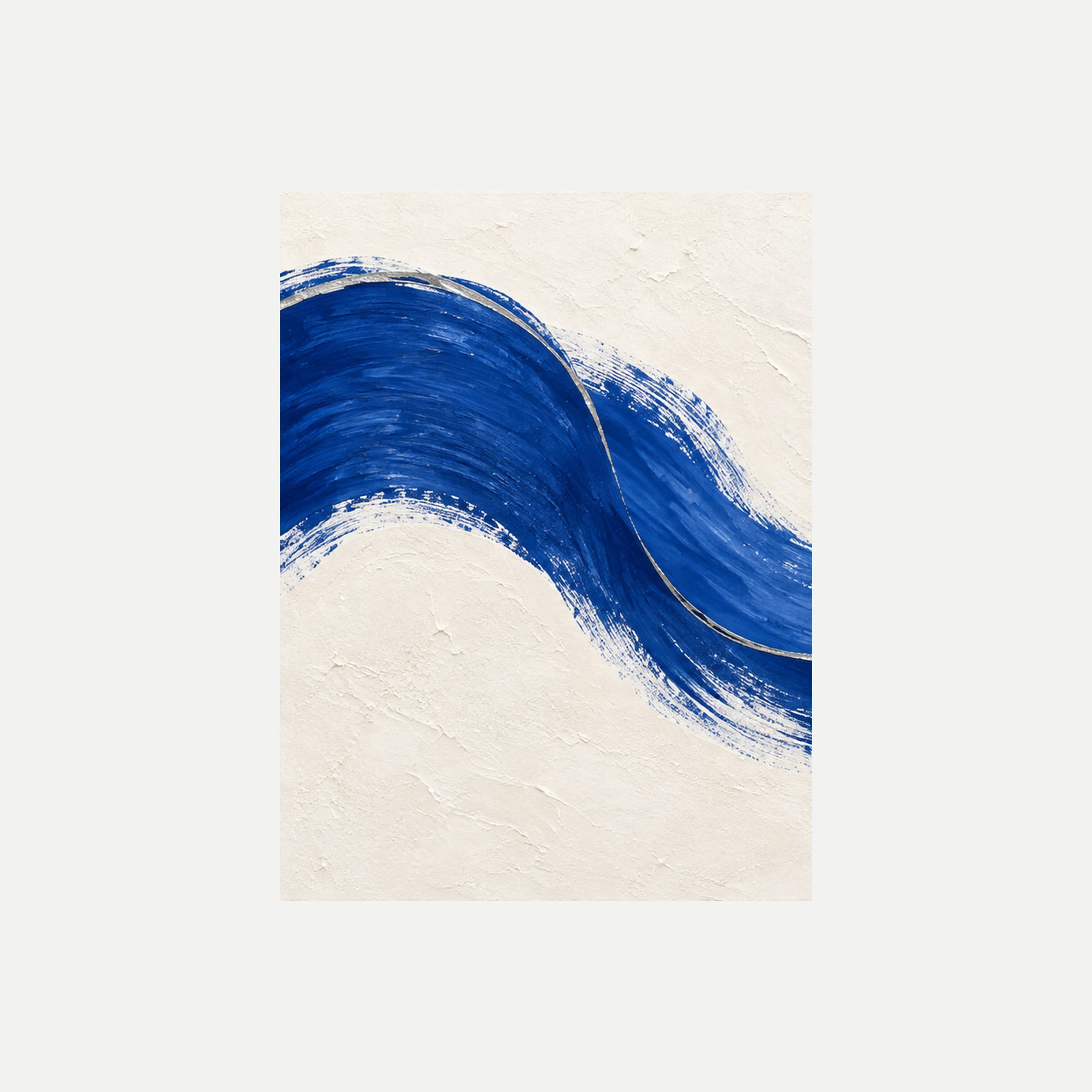 Blue Shoreline I: una banda azul ancha que desciende hacia la derecha sobre un campo marfil, sin marco, sobre fondo neutro.