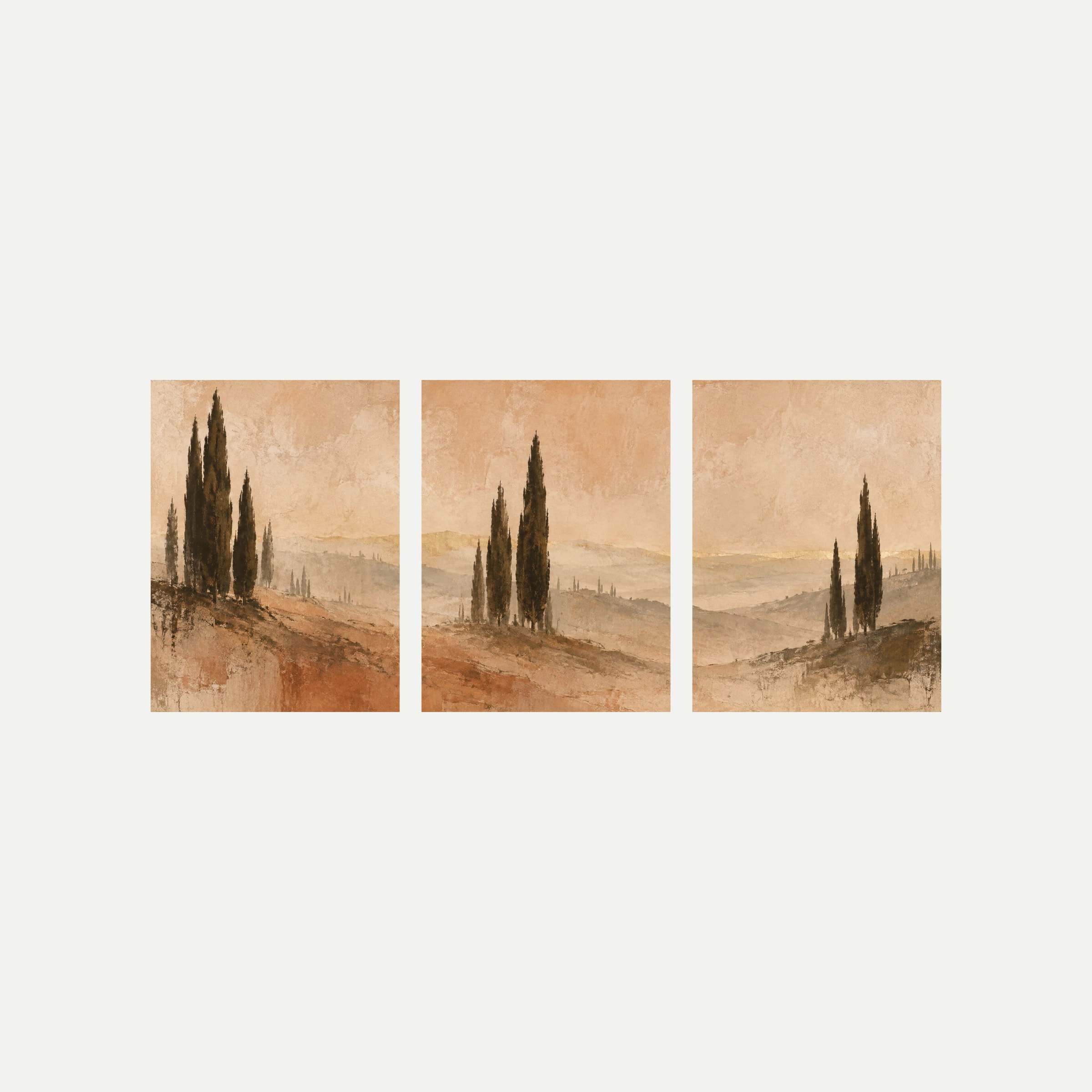 Tres paneles sobre fondo neutro con cipreses oscuros entre colinas de tonos siena, arena y crema bajo un cielo claro.