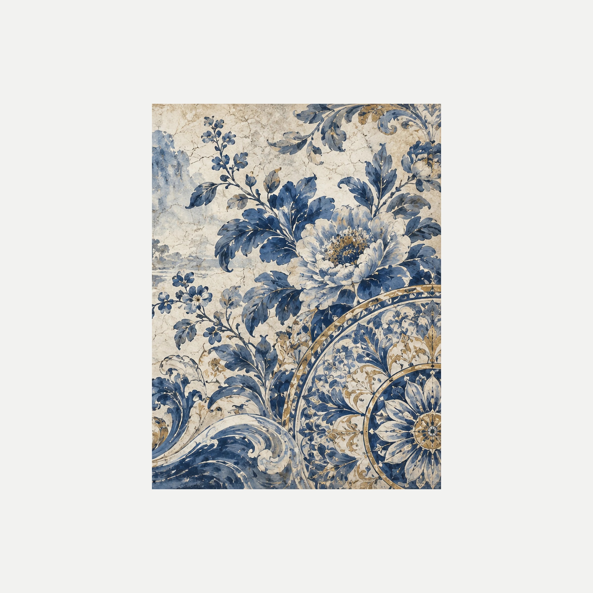 Blue Transfer III: una gran flor azul sobre un medallón curvo de motivos densos y pequeñas hojas azules, sin marco, sobre fondo neutro.