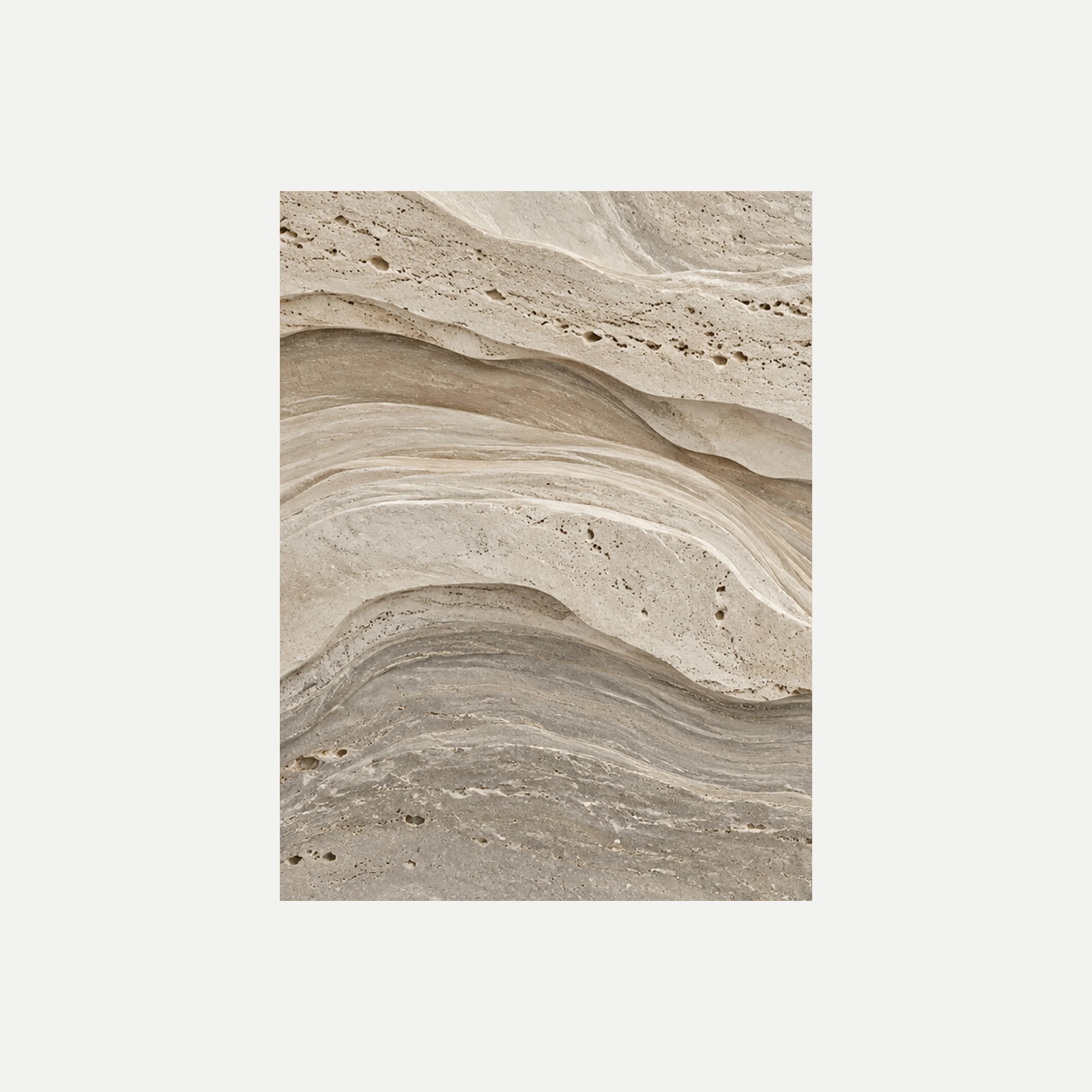 Travertine Current I: estratos ondulados crema y arena con pequeños puntos oscuros, sin marco, sobre fondo neutro.